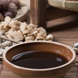 स्वचालित मिश्रित तरल उत्पाद भरने की पैकेजिंग मशीन