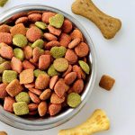 स्वचालित पालतू भोजन पाउच बेलिंग उत्पादन लाइन